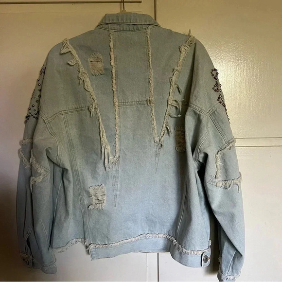 POL Shimmering Jewel Denim Jean Jacket Beaded Distressed Size Large - Picture 11 of 16
